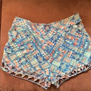 Kendall & Kylie Shorts 🧨